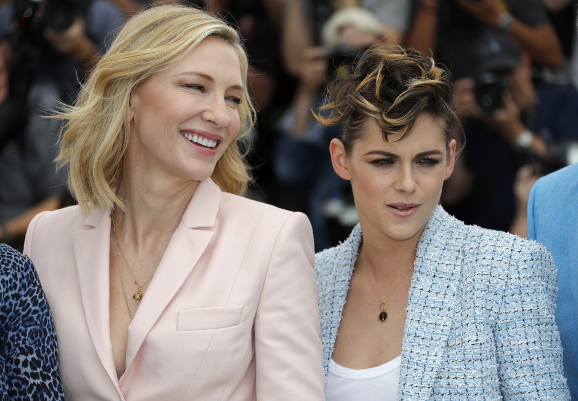 71st Cannes Film Festival - Photocall of the jury - Cannes, France. May 8, 2018 - Cate Blanchett, Jury President of the 71st Cannes Film Festival and jury member Kristen Stewart pose. 