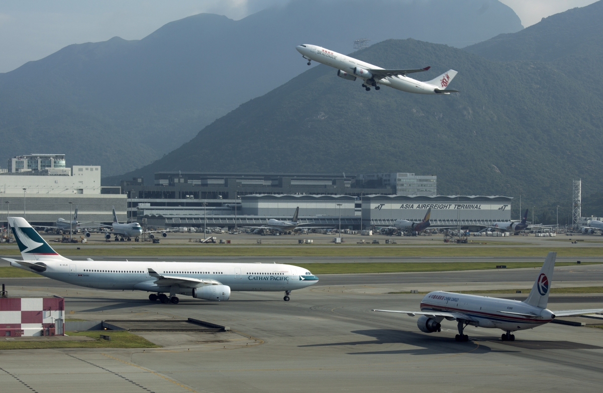 Hong Kong Bans Passenger Flights From India, Pakistan and ...