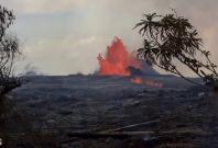 watch-mesmerizing-footage-of-fast-flowing-lava-flow-from-kilauea-volcano