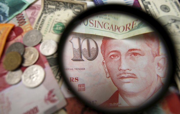 Illustration photo of a Singapore dollar note