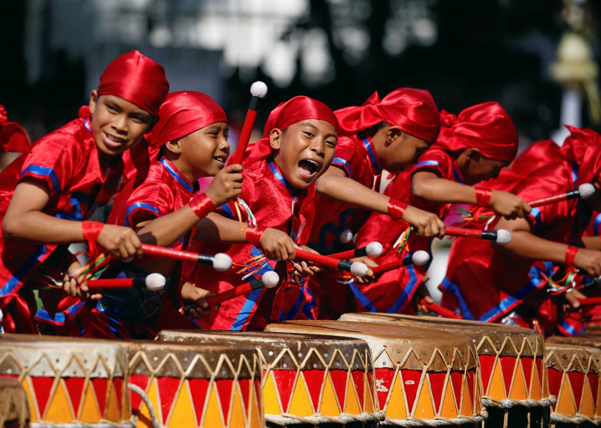 Children perform during celebrations for Indonesia's 71st Independence Day at the Presidential Palace in Jakarta