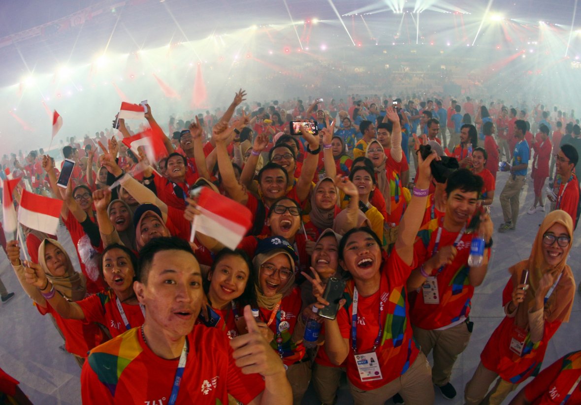 2018 Asian Games - Closing Ceremony - GBK Main Stadium - Jakarta, Indonesia - September 2, 2018 - The Indonesian delegation during the closing ceremony. 