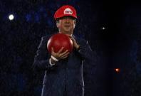 Rio Olympic 2016: Japan PM Shinzo Abe promotes Tokyo 2020 disguised as Mario Rio Olympic 2016: Japan PM Shinzo Abe promotes Tokyo 2020 disguised as Mario
