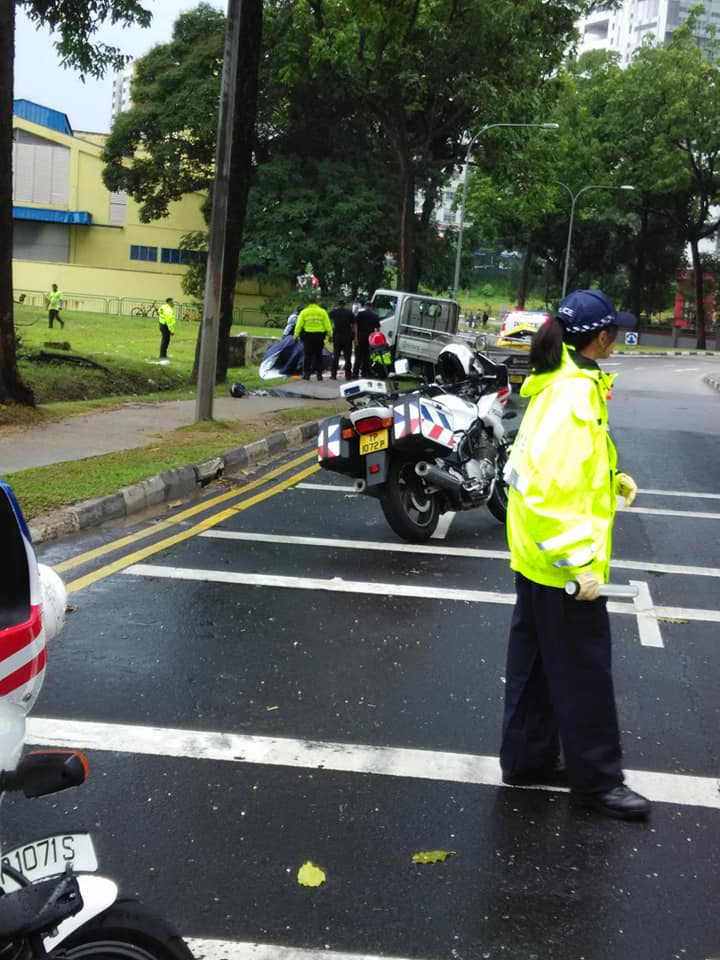 Singapore: Motorcyclist Died After Taxi Hit His Bike Then Collided With ...