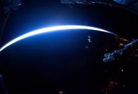 watch-night-change-to-day-from-the-international-space-station