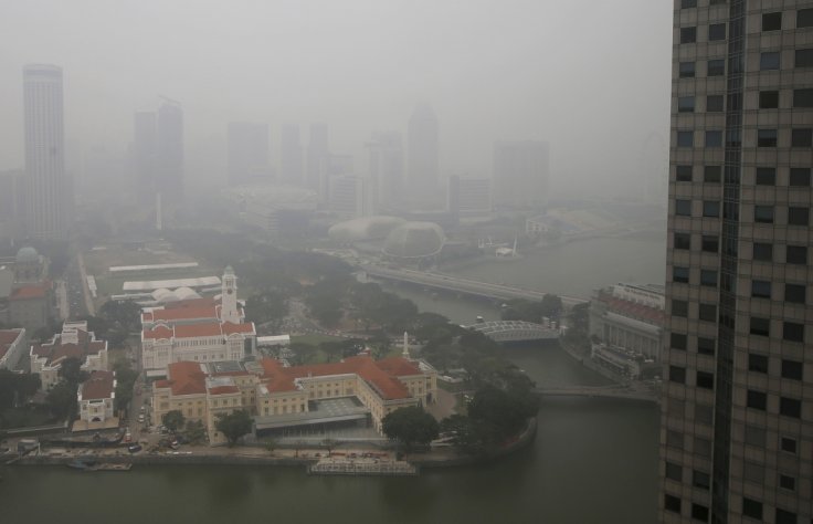 Singapore detects 'haze' smell in some parts, 24-hour PSI reaches moderate level Singapore detects 'haze' smell in some parts, 24-hour PSI reaches moderate level