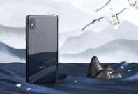 Xiaomi's Mi Mix 3 comes with beautiful Full View design on the front.ENMIUI forum (screen-grab) Xiaomi's Mi Mix 3 comes with beautiful Full View design on the front.ENMIUI forum (screen-grab)