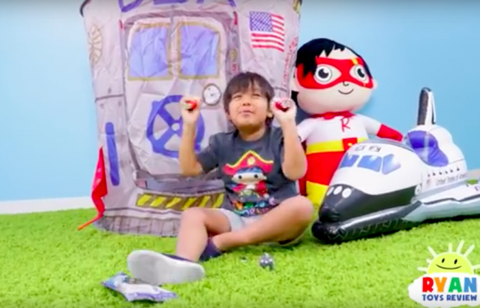 Ryan ToysReviewYouTube screengrab Ryan ToysReviewYouTube screengrab