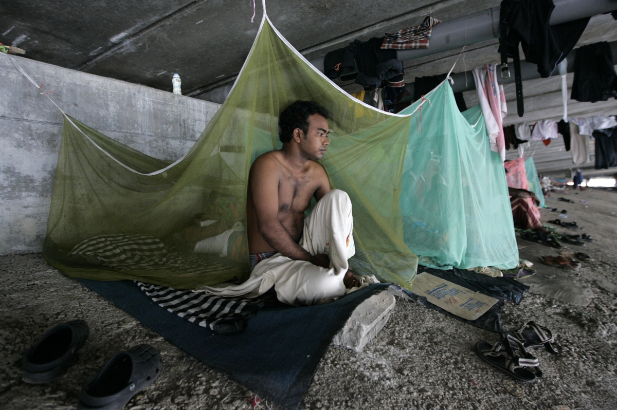 Malaysia hiring plan for 1.5 mln Bangladeshi workers for 'dirty, dangerous jobs'