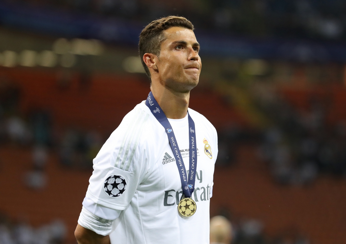 Chinese club offered Real Madrid €300m for Cristiano Ronaldo, says agent, Cristiano  Ronaldo