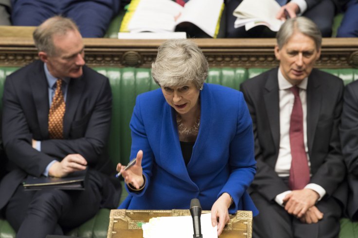  British Prime Minister Theresa May (C) attends the Prime Minister's Questions at the House of Commons in London, Britain, on April 10, 2019. Leaders of the European Union's remaining 27 member countries have agreed to an extension of Brexit, European Cou