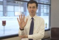 pete-buttigieg-shows-appreciation-to-deaf-activist-for-his-support pete-buttigieg-shows-appreciation-to-deaf-activist-for-his-support