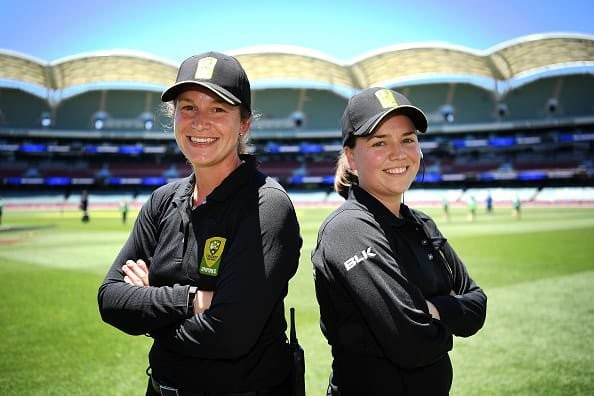 Polosak and Sheridan made history by umpiring during a WBBL matchTwitter/Cricket Australia