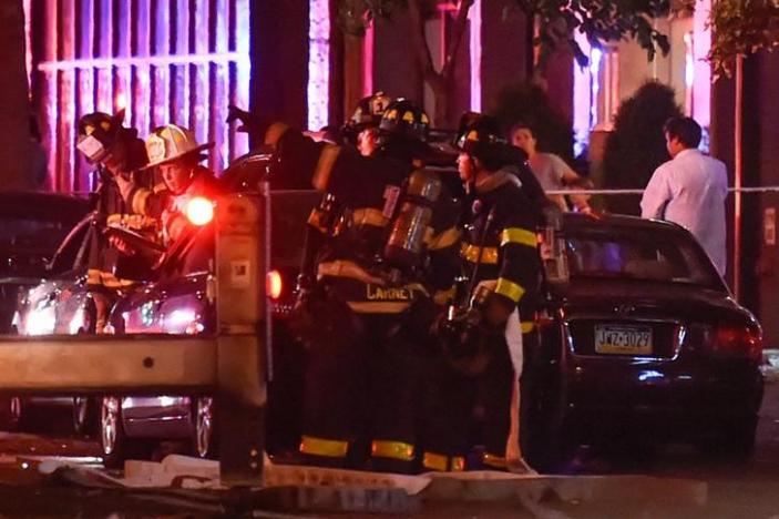 Explosion rocks Manhattan neighbourhood, at least 25 hurt