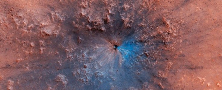 Mars crater