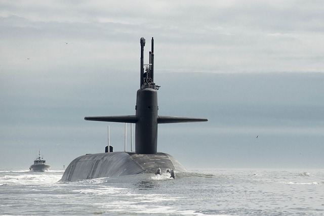 Submarine Submarine