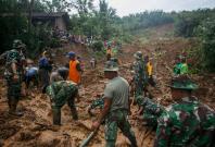 Indonesia: 10 dead, 3 missing in floods, landslides in West Java Indonesia: 10 dead, 3 missing in floods, landslides in West Java