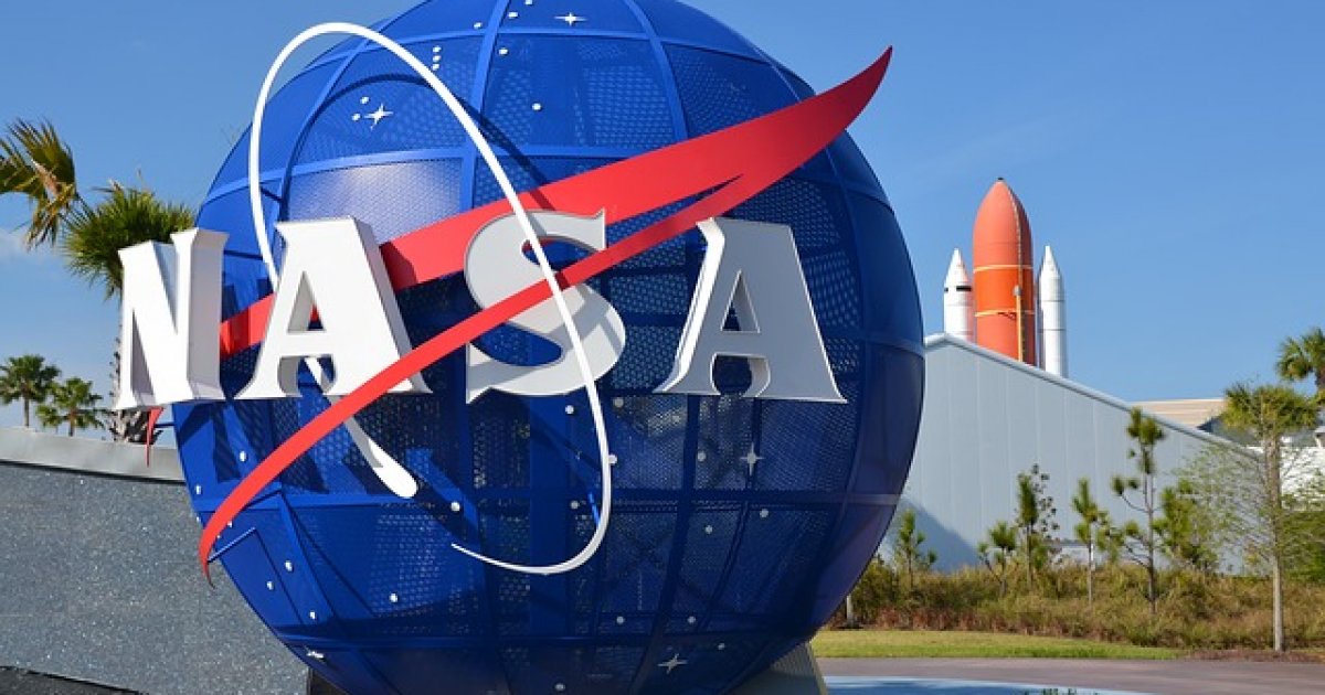 Sg Nasa Amit Kshatriya? Indian-Origin Robotics Engineer to Head NASA's New Moon ...