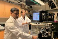 Dr. Vijay Raj Singh, SMART Research Scientist and Dr. Zahid Yaqoob, MIT LBRC Principal Investigator Dr. Vijay Raj Singh, SMART Research Scientist and Dr. Zahid Yaqoob, MIT LBRC Principal Investigator