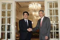 PM Lee to attend lunch hosted by Japan's Emperor Akihito, plans to meet PM Abe