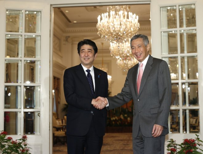 PM Lee to attend lunch hosted by Japan's Emperor Akihito, plans to meet PM Abe