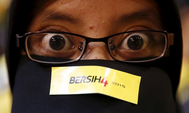 Malaysia's crackdown on political dissent tightened in 2015: Amnesty