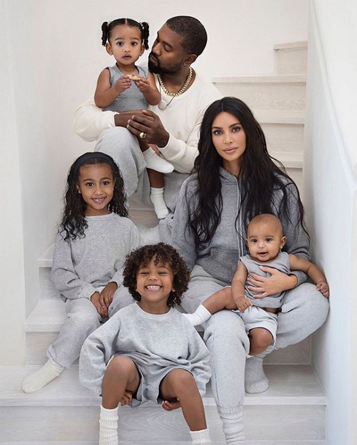 why-did-kim-kardashian-ditch-her-siblings-for-the-christmas-family