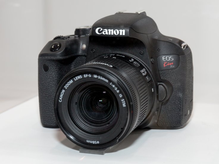 Canon EOS Rebel T7i / EOS 800D