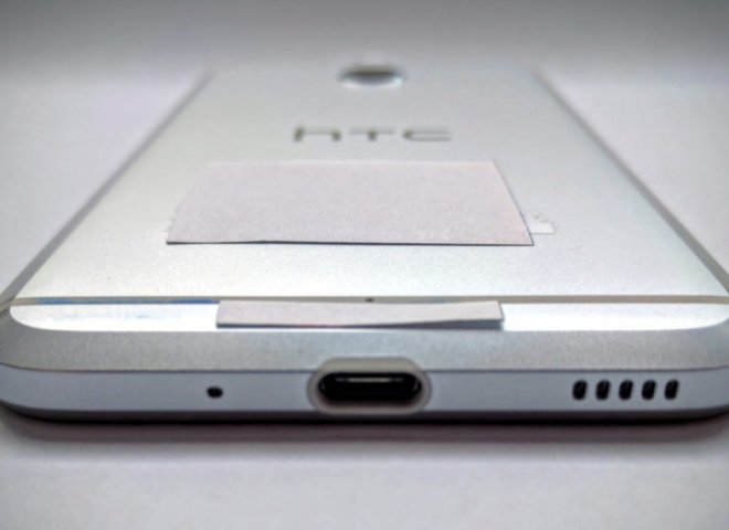 HTC Bolt images leak