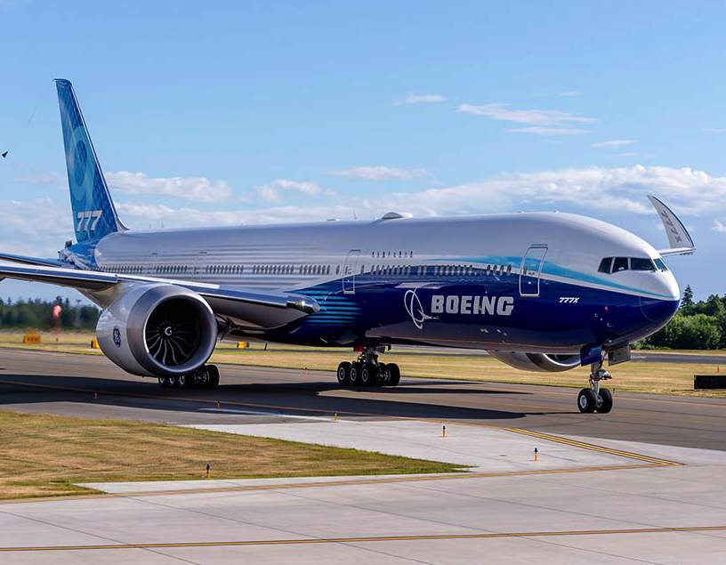 Boeing 777x World S Longest Twin Engine Jet Having Folding Wings Completes Maiden Flight