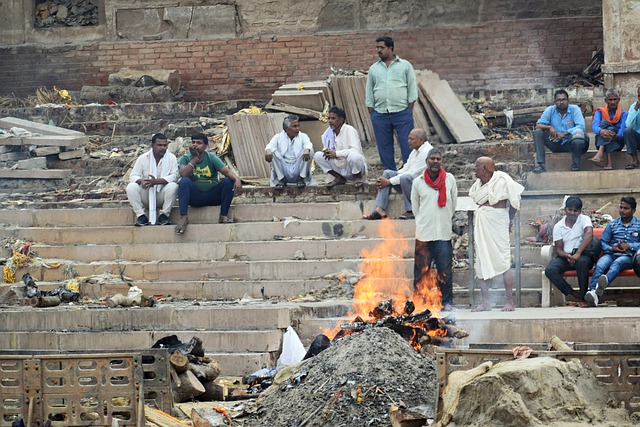 Hindu cremation 