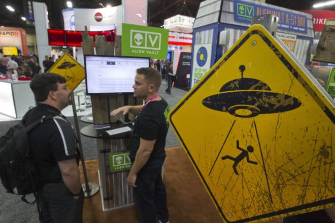 Alien abduction warning signs Alien abduction warning signs