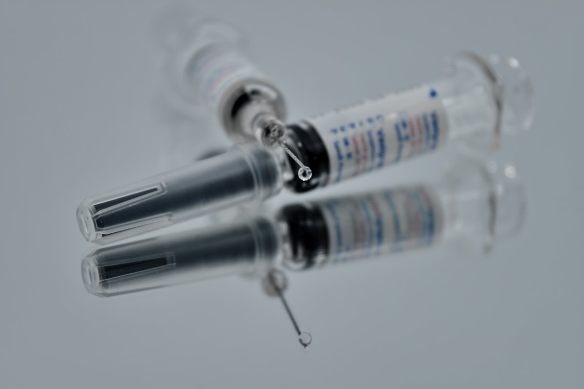 COVID 19 Vaccine Oxford AstroZeneca Vaccine AZD1222 Enters Phase III   Vaccination 