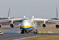 Antonov An-225 Mriya Antonov An-225 Mriya