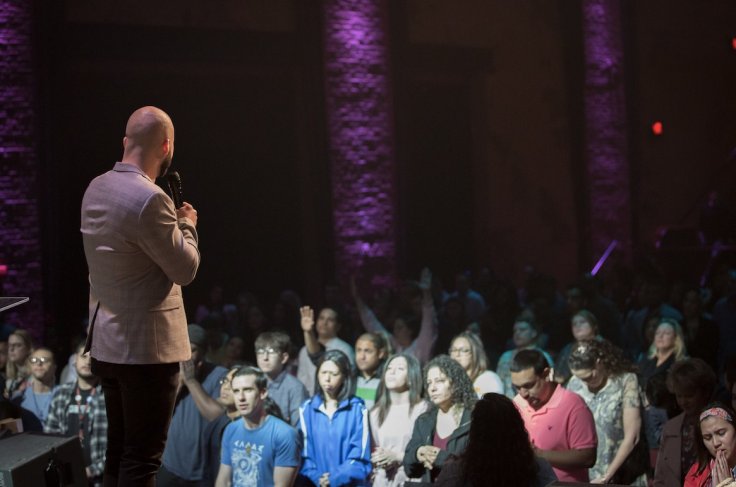 Pastor Mike Signorelli