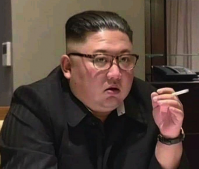 Kim Jong un smoking