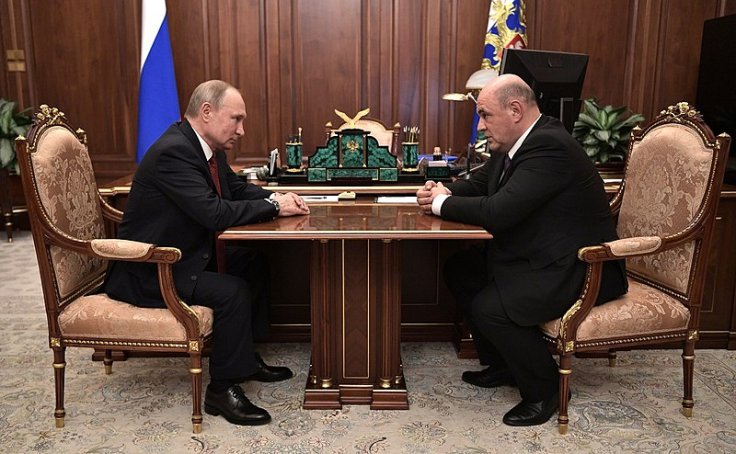 Mikhail Mishustin and Vladimir Putin 