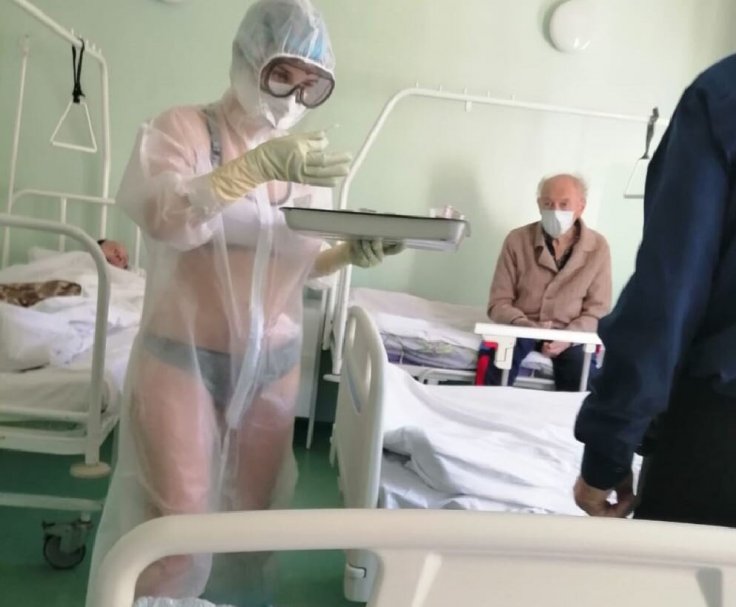 Nurse Wears Transparent Gown In Coronavirus Ward