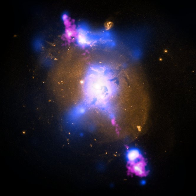 4C+29.30's Black Hole