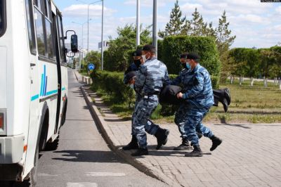 Anti-Government Protestors Detained in Kazakh Anti-Government Protestors Detained in Kazakh