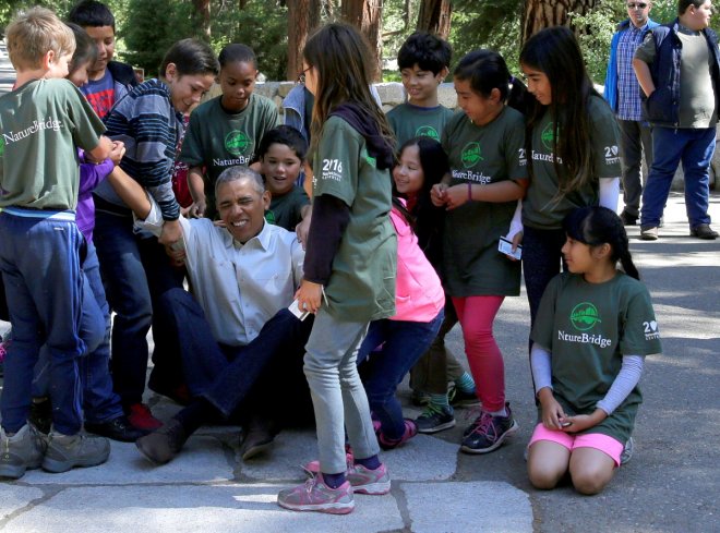 Obama with kids