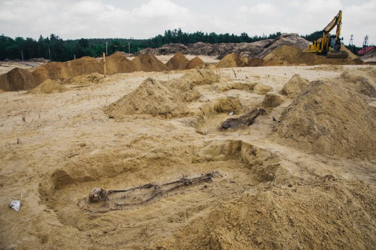 archaeologists-unearth-mass-grave-of-over-100-children-in-poland