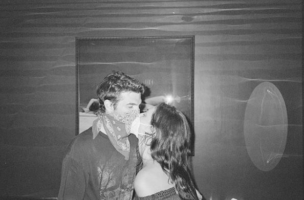 Pheobe Tonkin and Alexander Greenwald Pheobe Tonkin and Alexander Greenwald
