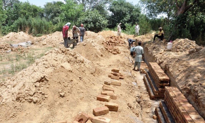 Pakistan Halts Construction of First Hindu Temple After Muslim ...