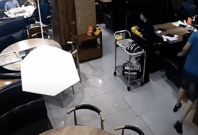 Man Hits out at Woman Man Hits out at Woman