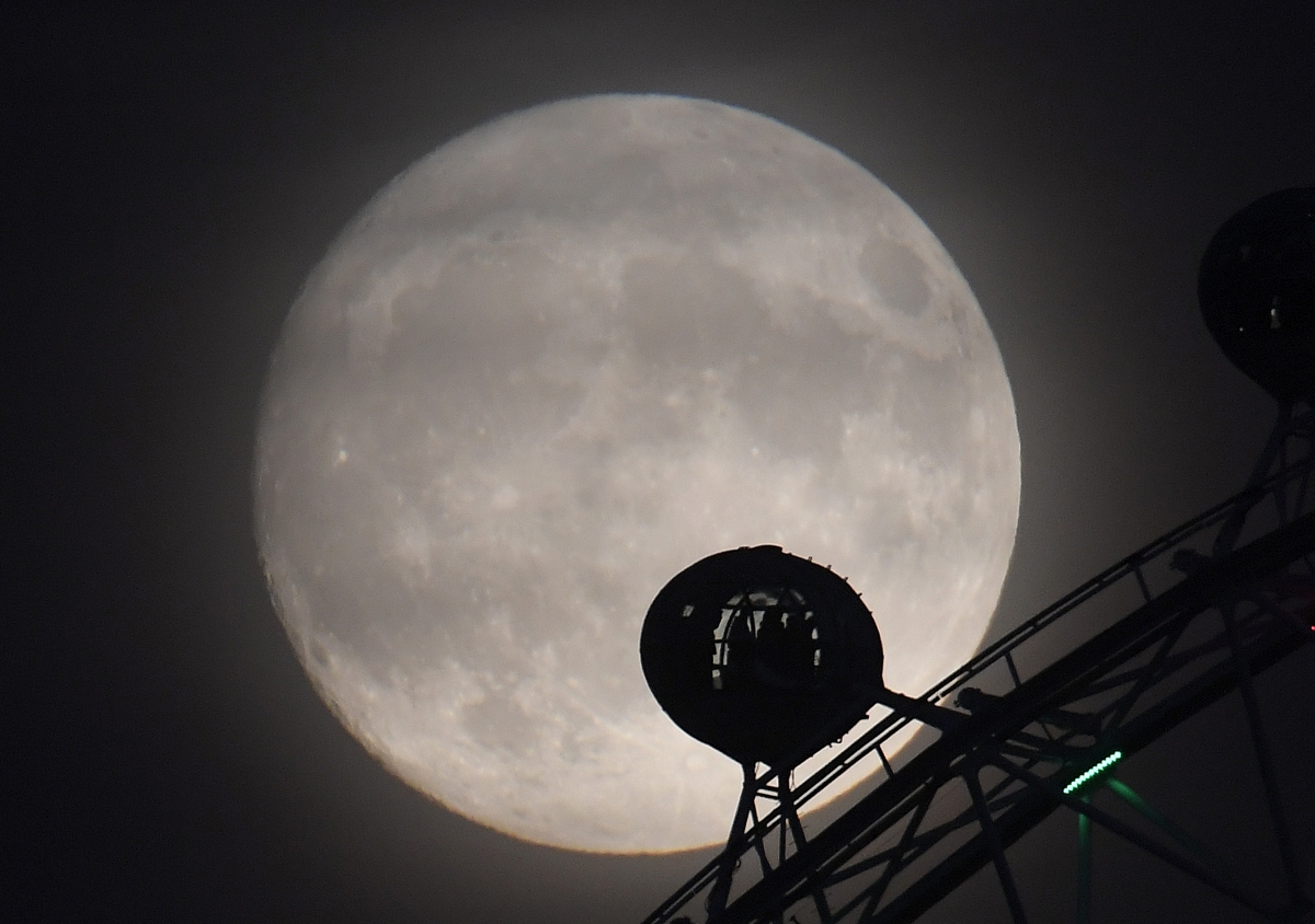 November 14 Supermoon night Best places to watch the biggest moon in