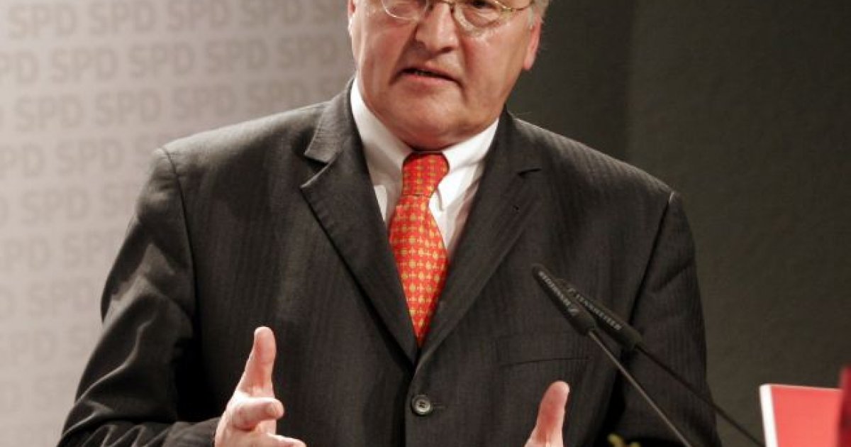 German Vp German President Urges Caution Amid Increasing COVID-19 Cases