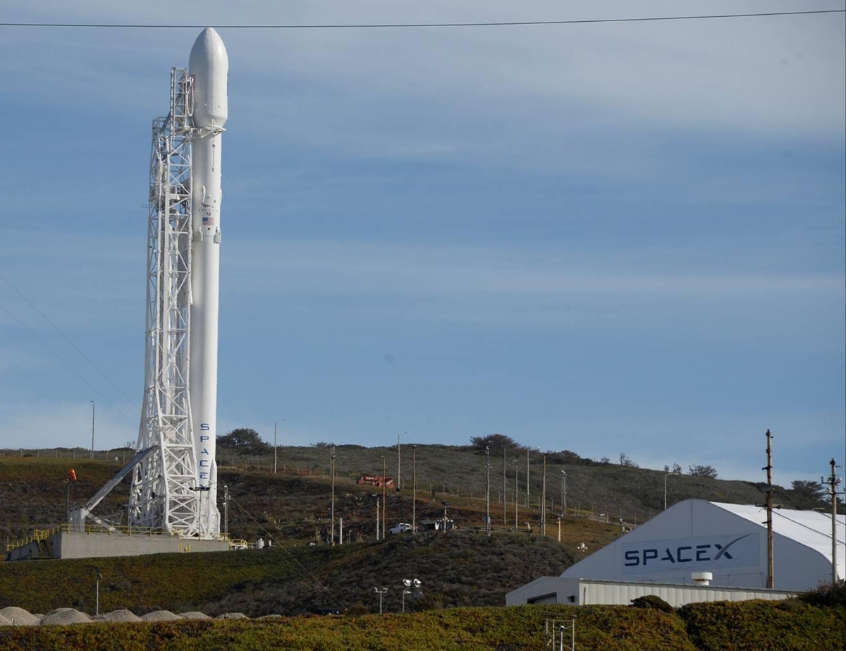 Spacex Falcon Rocket Crashes In Another Failed Attempt To Land On Ocean