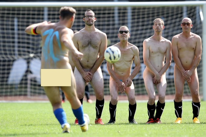 Naked Footballers