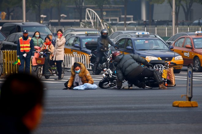 Accident kills 37-year-old motorcyclist on on West Coast Highway